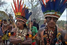 Indígenas protestam em Brasília e Mato Grosso contra Portaria 303 e UHE Belo Monte