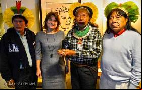 Ploumen meets Native American tribeleader